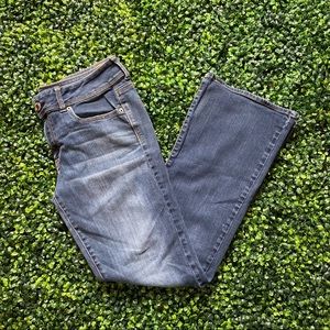 AE Kick Boot Jeans Sz. 12